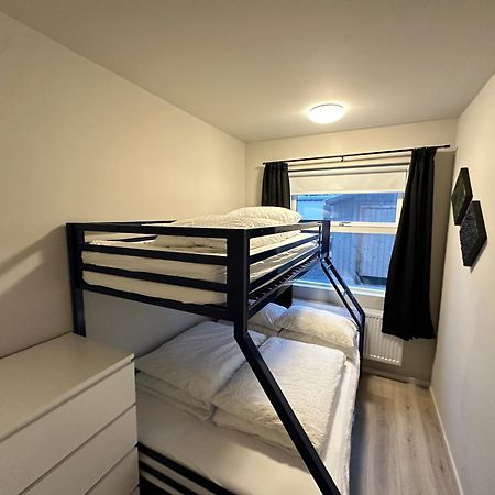 Spacious And Family Friendly Apartment In Kopavogur Reykjavik Bagian luar foto