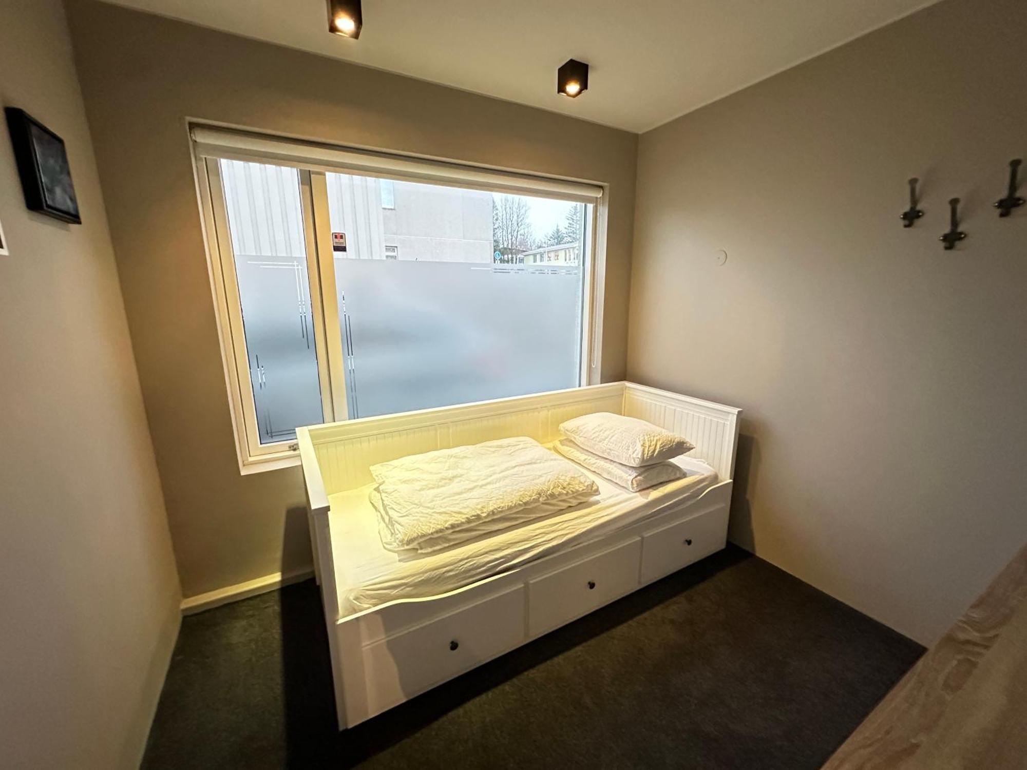 Spacious And Family Friendly Apartment In Kopavogur Reykjavik Bagian luar foto